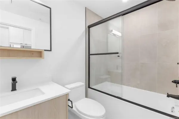 2629 Millstream Rd #212, Langford, BC V9B 3R8