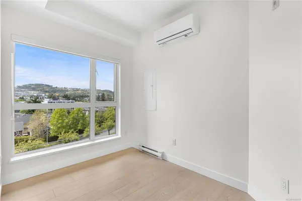 2629 Millstream Rd #602, Langford, BC V9B 3R8