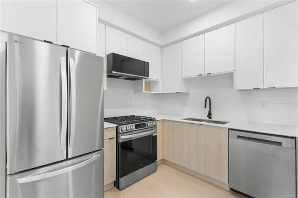 2629 Millstream Rd #602, Langford, BC V9B 3R8