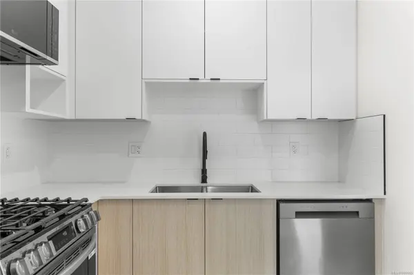 2629 Millstream Rd #602, Langford, BC V9B 3R8