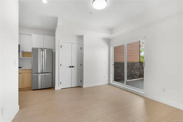 2629 Millstream Rd #402, Langford, BC V9B 3R8