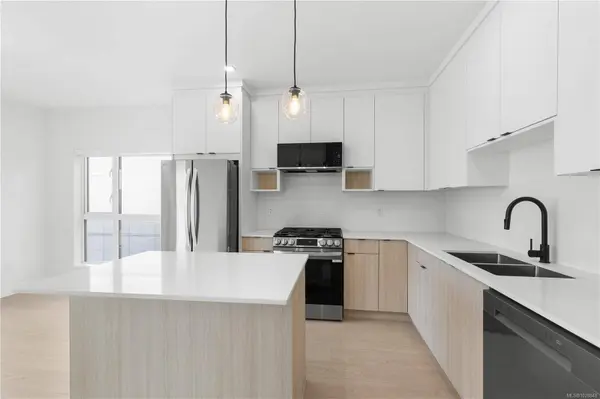 2629 Millstream Rd #317, Langford, BC V9B 3R8