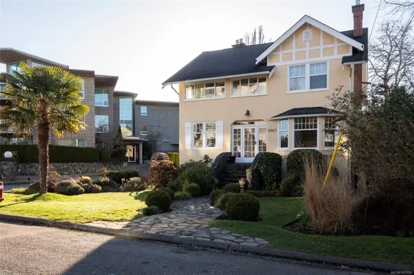 2663 Orchard Ave, Oak Bay, BC V8S 3B4