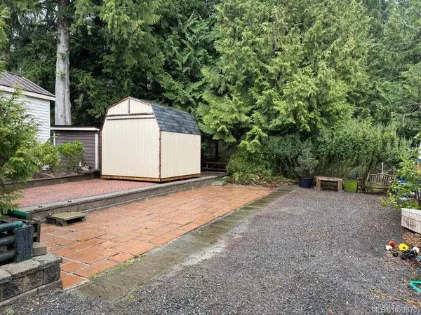 2106 Buttle Lake WAY, Nanaimo, BC V9R 6X7