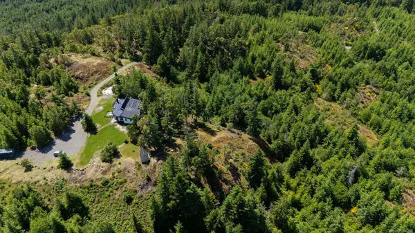 5876 Stoltze Rd, Duncan, BC V9L 6H7