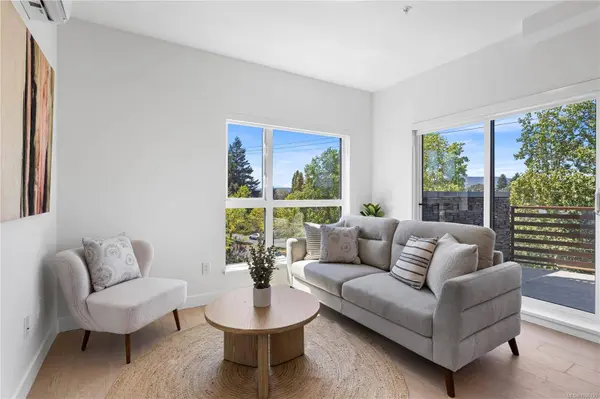 2629 Millstream Rd #604, Langford, BC V9B 3R8