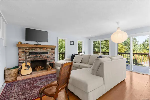 1670 West Shawnigan Lake Rd, Shawnigan Lake, BC V0R 2W0