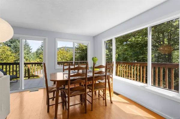 1670 West Shawnigan Lake Rd, Shawnigan Lake, BC V0R 2W0