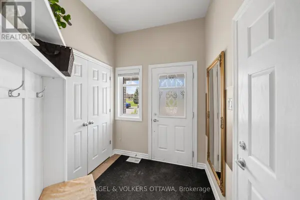 107 MANCINI WAY, Ottawa, ON K2J5X3