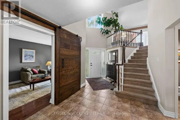 1602 PROULX DRIVE, Ottawa, ON K4A1T5
