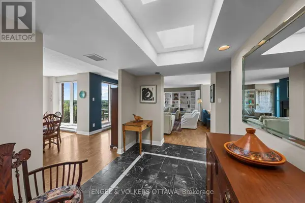 555 Wilbrod ST #801, Ottawa, ON K1N5R4
