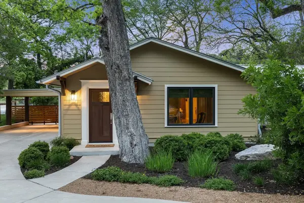3004 Edgewater Drive, Austin, TX 78733