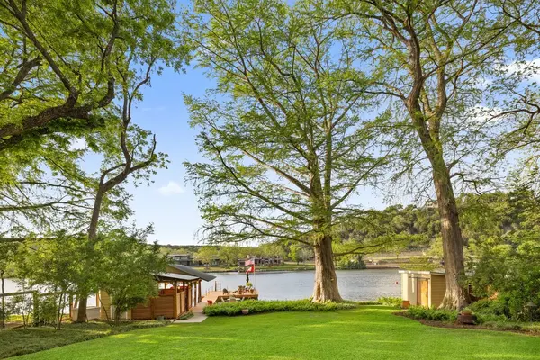 3004 Edgewater Drive, Austin, TX 78733