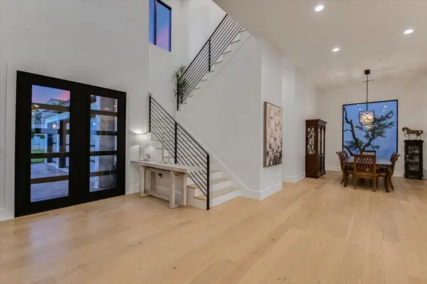 12913 Luna Montana Way South, Austin, TX 78732