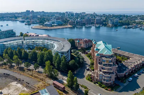 75 Songhees Rd ##106, Victoria, BC V9A 7M5