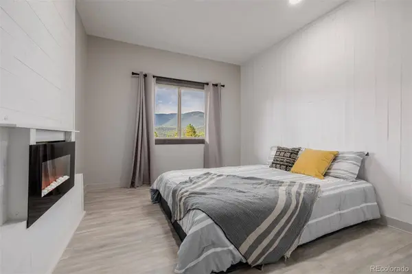 302 Lakeview RD, Bailey, CO 80421