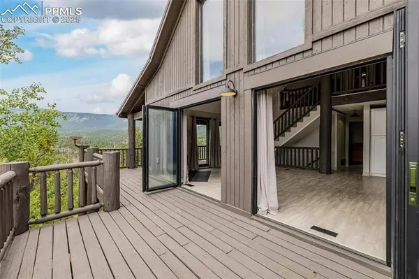 302 Lakeview RD, Bailey, CO 80421