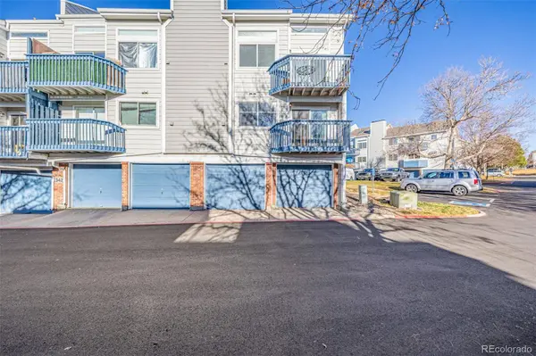 1342 S Cathay CT #104, Aurora, CO 80017
