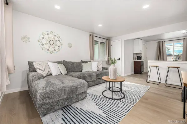 8861 Hastings WAY, Westminster, CO 80031