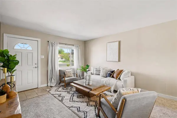 3041 S Glencoe ST, Denver, CO 80222