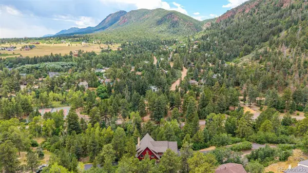 400 Valley Crescent ST, Palmer Lake, CO 80133