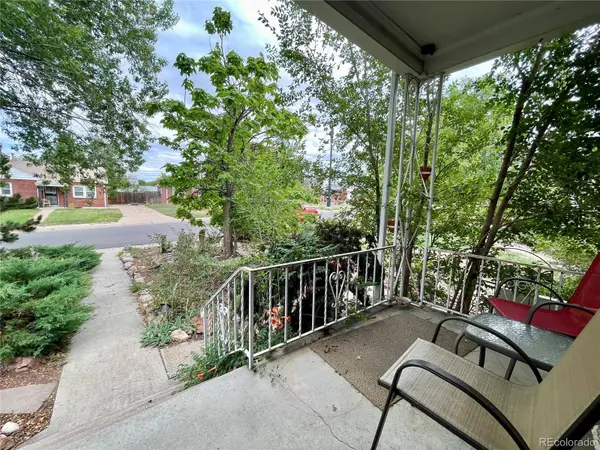 541 S Dale CT, Denver, CO 80219