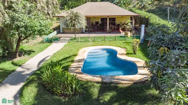 Villa Amarilla, Nicoya, 50205