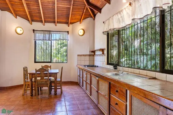 Villa Amarilla, Nicoya, 50205