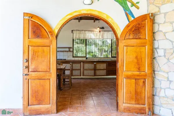 Villa Amarilla, Nicoya, 50205