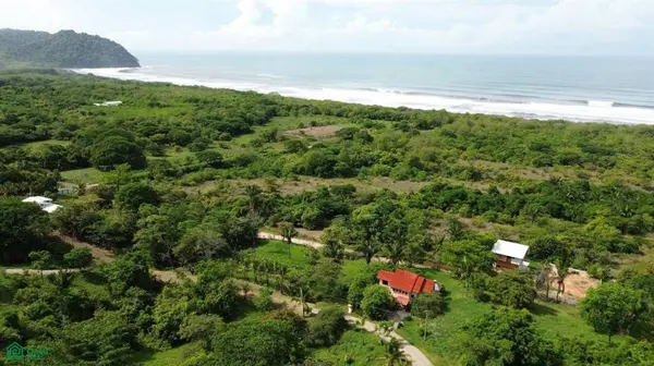 Casa Puente, Playa Camaronal, Hojancha, 51103