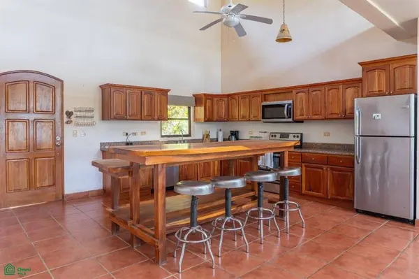 Casa Puente, Playa Camaronal, Hojancha, 51103