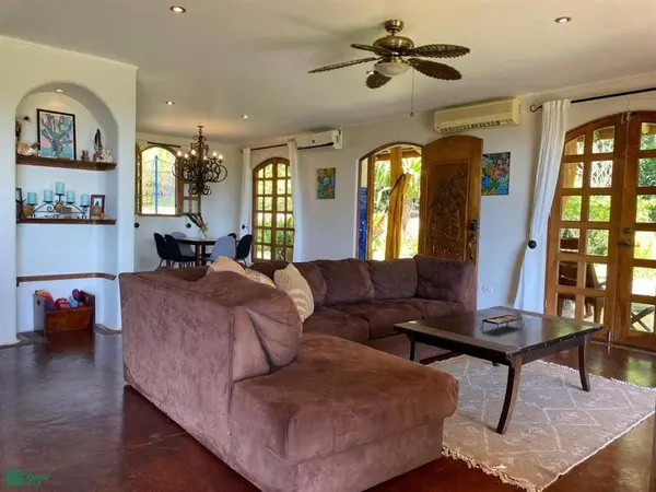 Casa Cascada, Nicoya, 50205