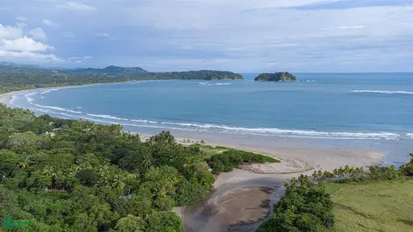 Boutique Hotel Investment in Playa Samara, Nicoya, 50205