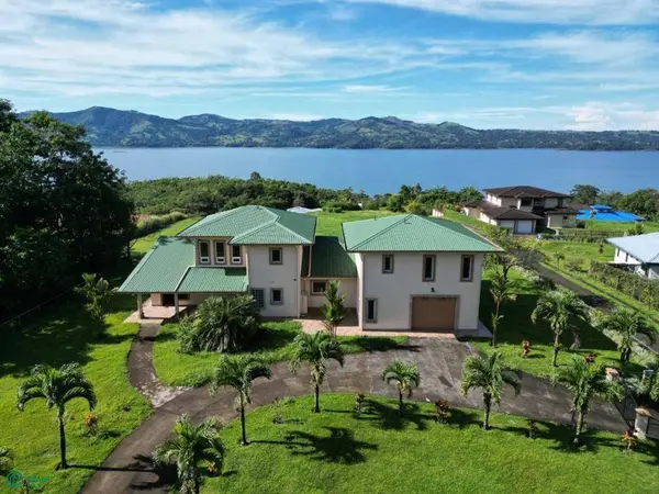 Casa Arenal, Tilaran,