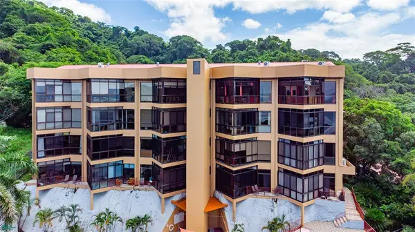 Penthouse Veneto, 50205