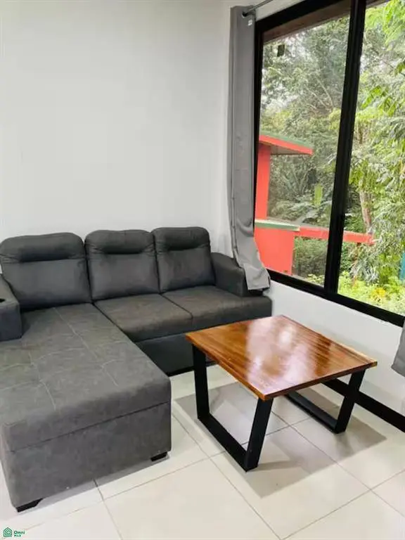 Casa Ceniceros, 50205