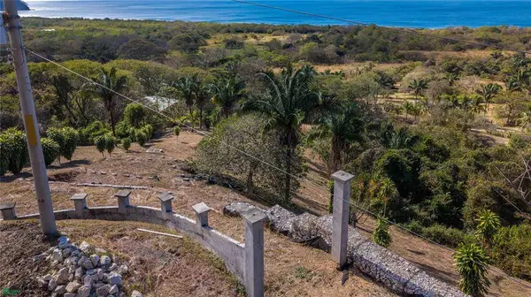 La Reserva Lots 19, 20 & 21, 50903