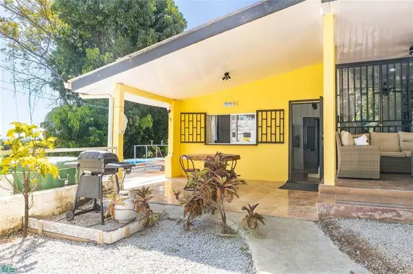 Tico Surf House, 50903