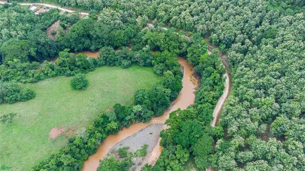 Riverside Lot 8,509 m2 in Santa Marta, Hojancha, 51101