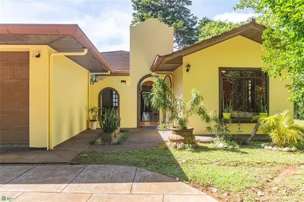 Casa Jardín, Samara, Guanacaste 50207