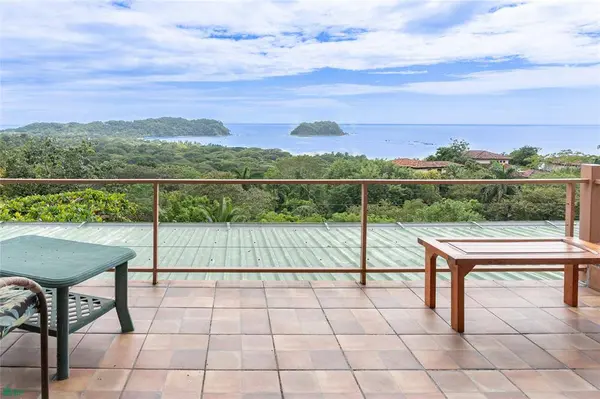 Casa Maverick, Samara, Guanacaste 50205