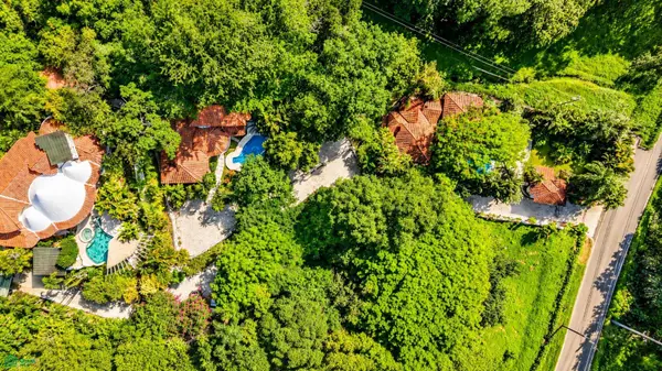 Samara Rocks | 3 Villas, 3 Pools + 2 Casitas