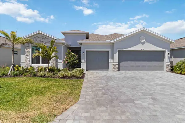8529 SAINT KITTS CIR, Englewood, FL 34224