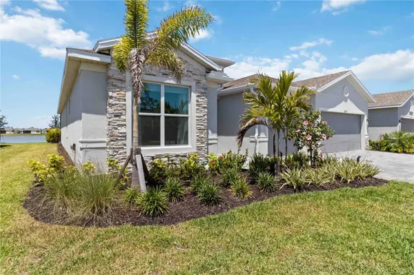 8529 SAINT KITTS CIR, Englewood, FL 34224