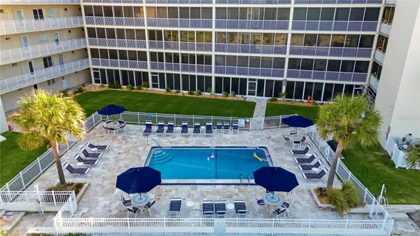 1150 TARPON CENTER DR #2H, Venice, FL 34285