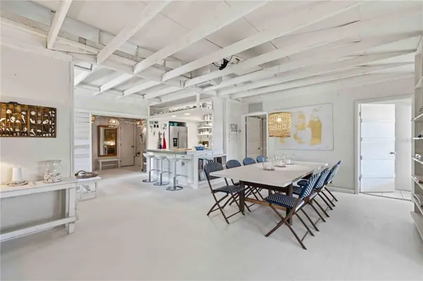 624 BAYSHORE RD, Nokomis, FL 34275