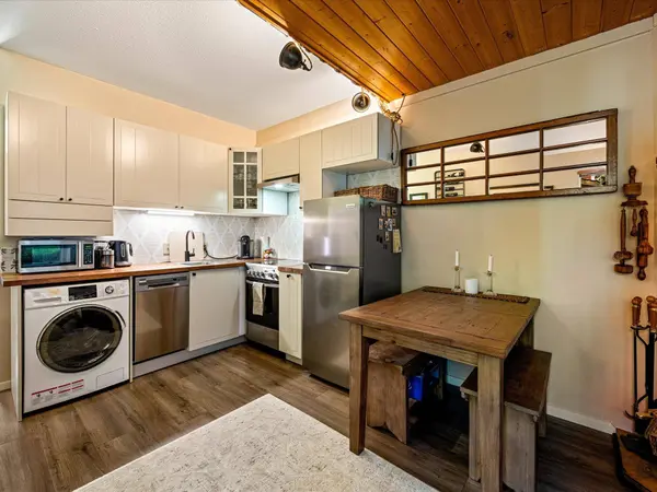 2227 Sapporo DR #4, Whistler, BC V8E 0B5