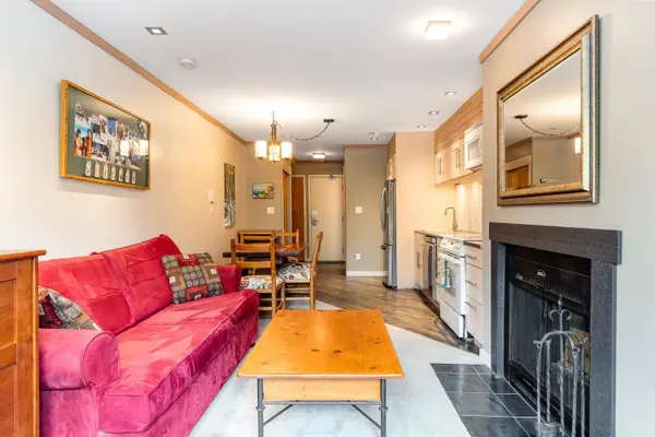 2021 Karen CRES #105, Whistler, BC V8E 0H1