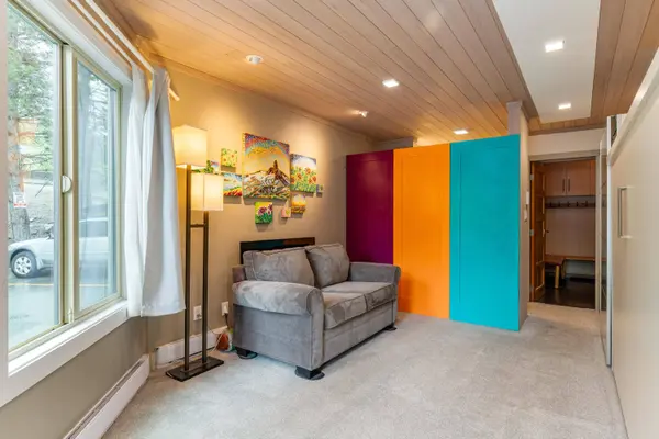 2021 Karen CRES #105, Whistler, BC V8E 0H1