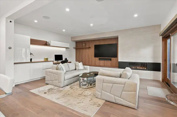 1213 Mount Fee RD, Whistler, BC V8E 0A4